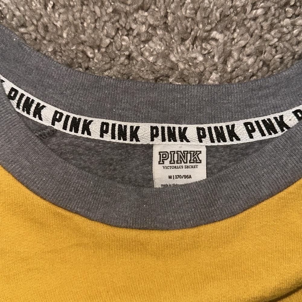 PINK VS Sweater View 3